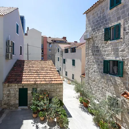Appartamento New!!! Deluxe Dino In The Old Town Of